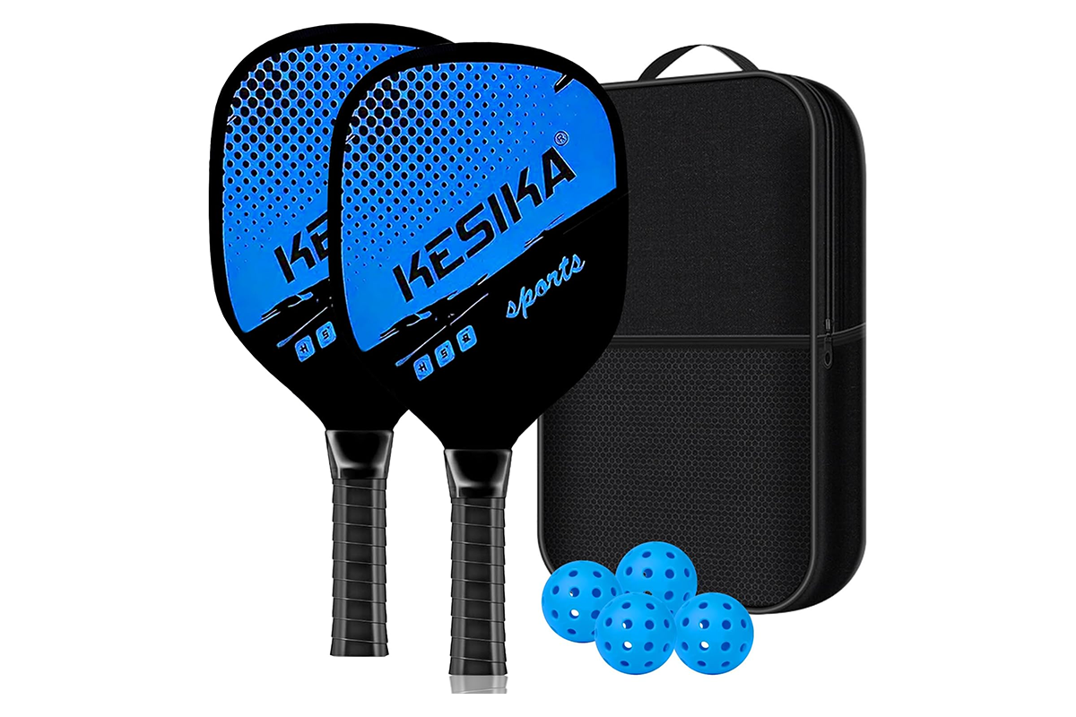 Pickleball Set with 4 Aerodynamic Balls